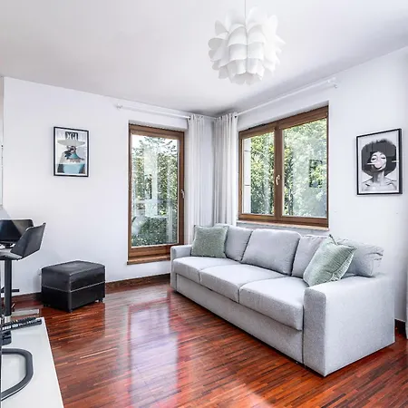 Rentplanet - Kazimierza Wielkiego Apartamento Cracóvia